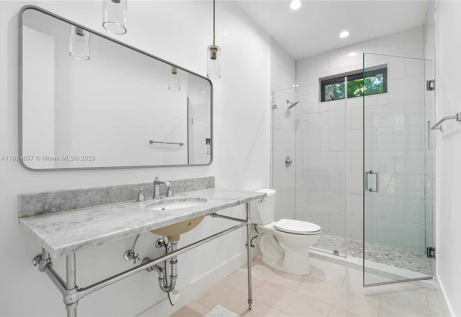 Small Image of 3782 EL PRADO BLVD #1, Miami Number 22