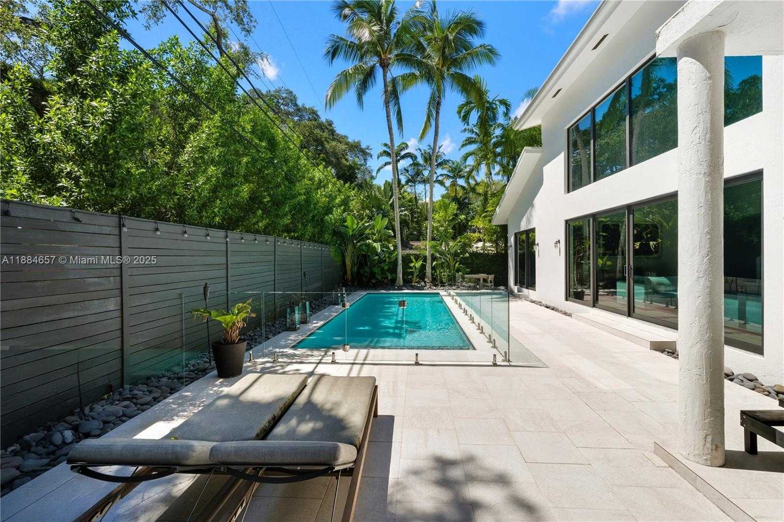 Small Image of 3782 EL PRADO BLVD #1, Miami Number 28