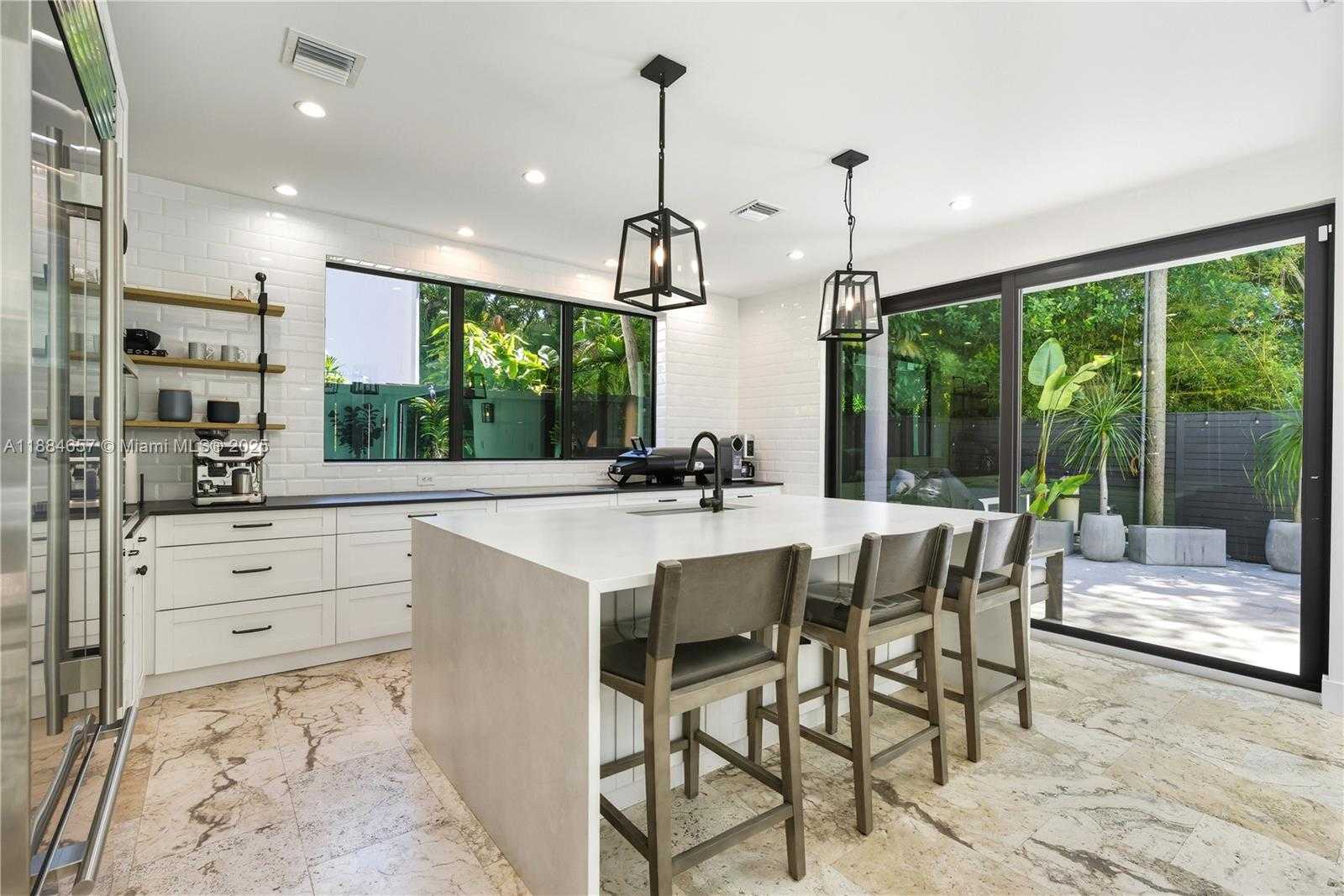 Small Image of 3782 EL PRADO BLVD #1, Miami Number 5