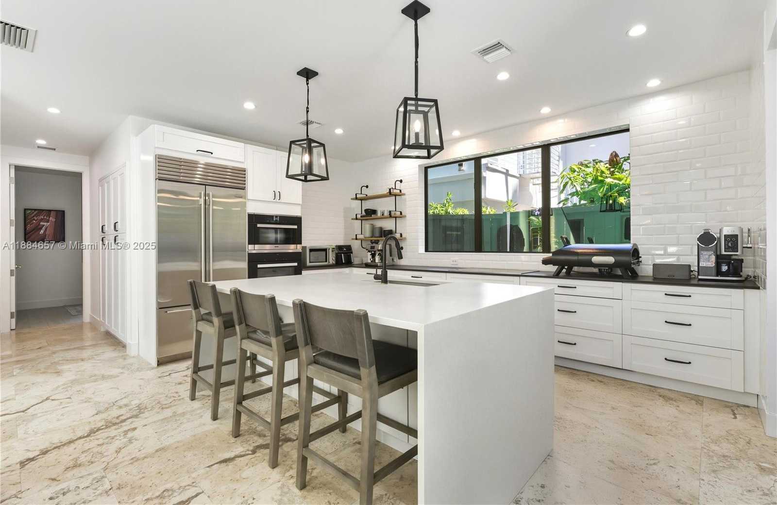 Small Image of 3782 EL PRADO BLVD #1, Miami Number 7
