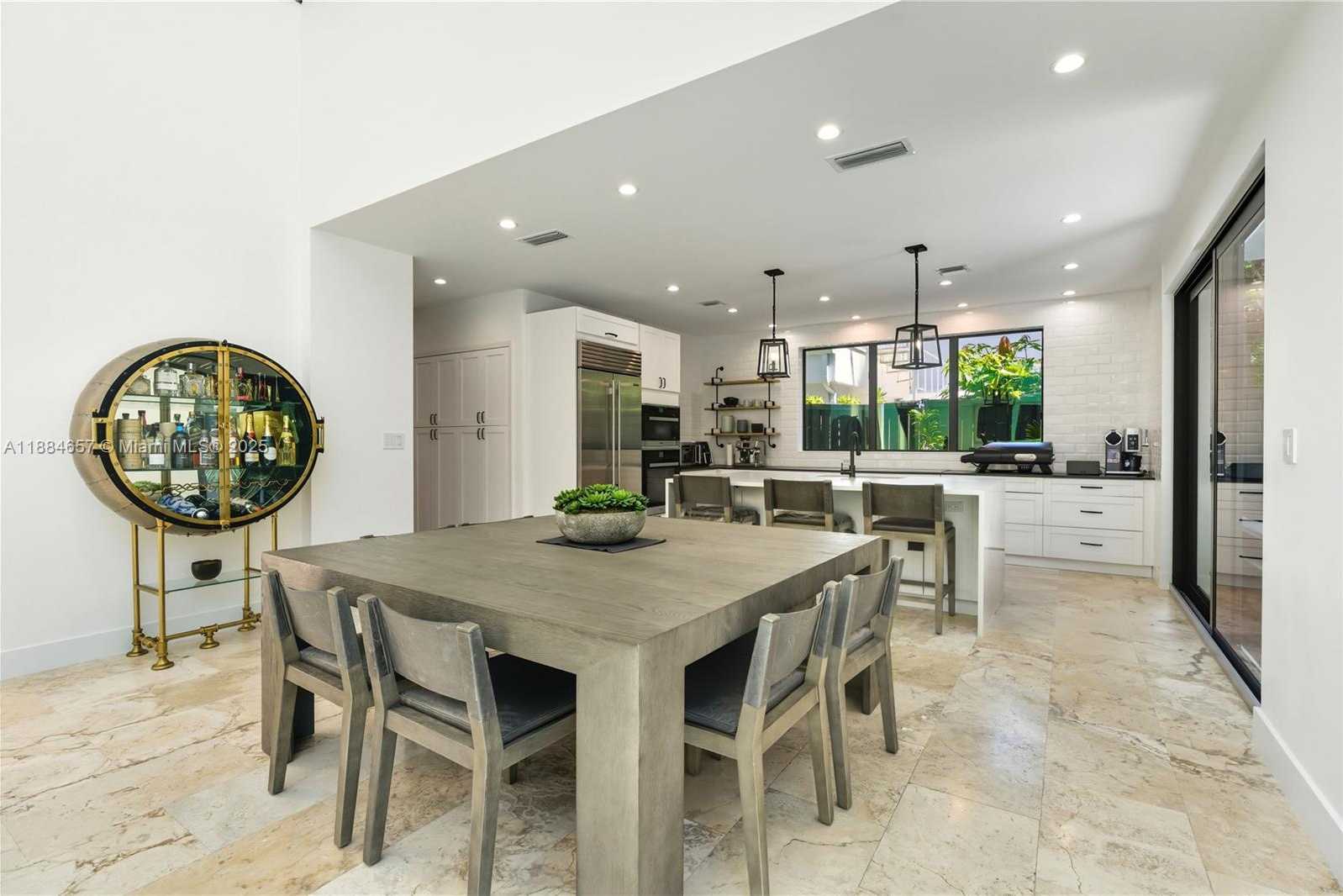 Small Image of 3782 EL PRADO BLVD #1, Miami Number 9