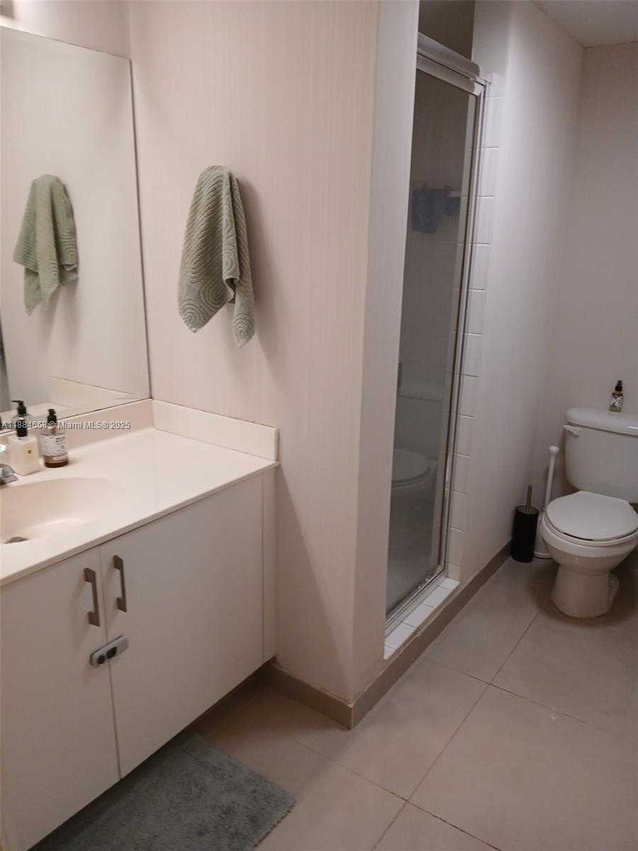 Small Image of 6814 NORTH WEST 107TH PL, Doral Number 10