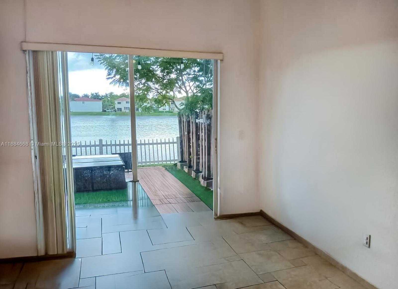Small Image of 6814 NORTH WEST 107TH PL, Doral Number 6