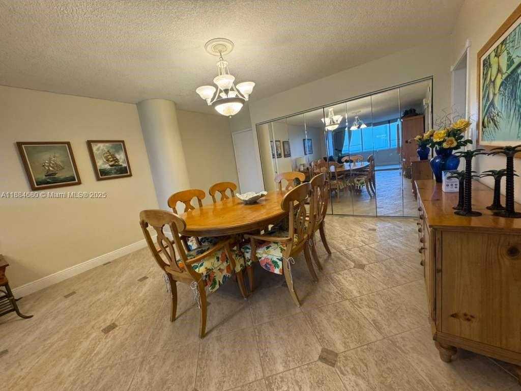 Small Image of 5005 COLLINS AVE #714, Miami Beach Number 16