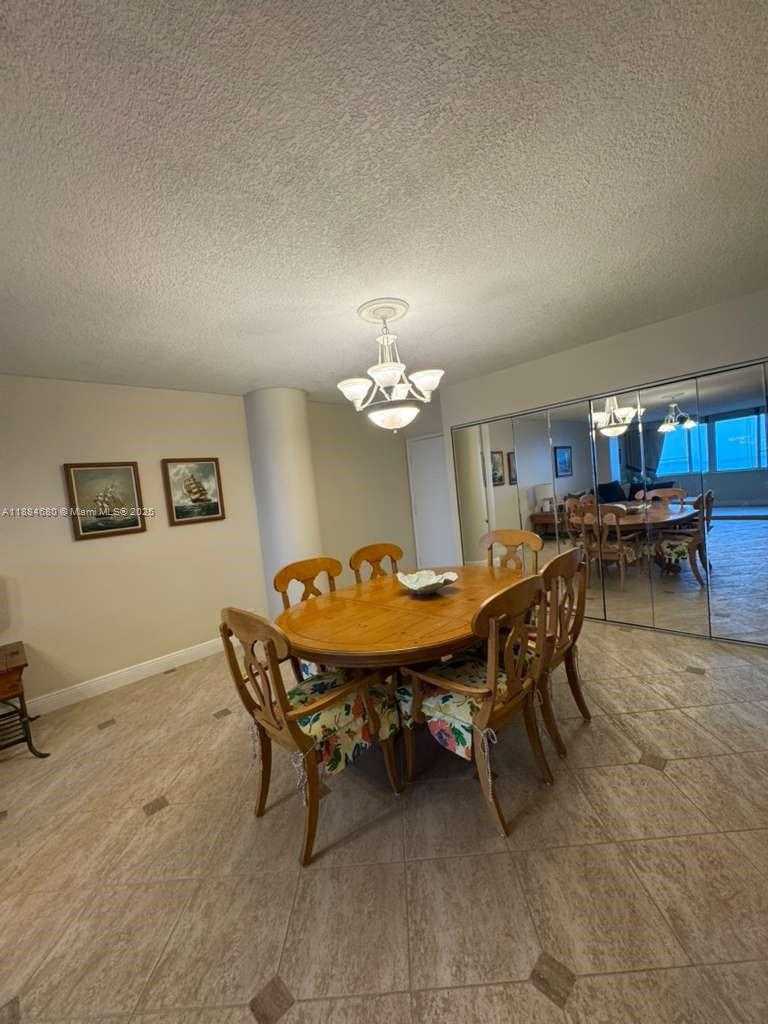 Small Image of 5005 COLLINS AVE #714, Miami Beach Number 19