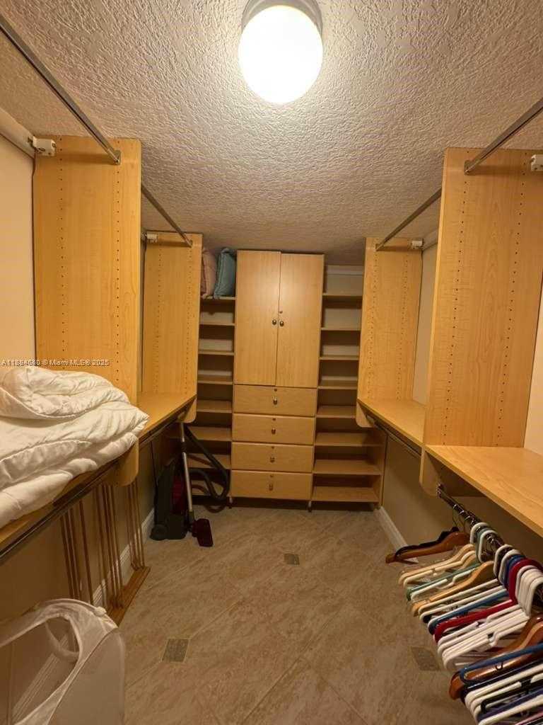 Small Image of 5005 COLLINS AVE #714, Miami Beach Number 21