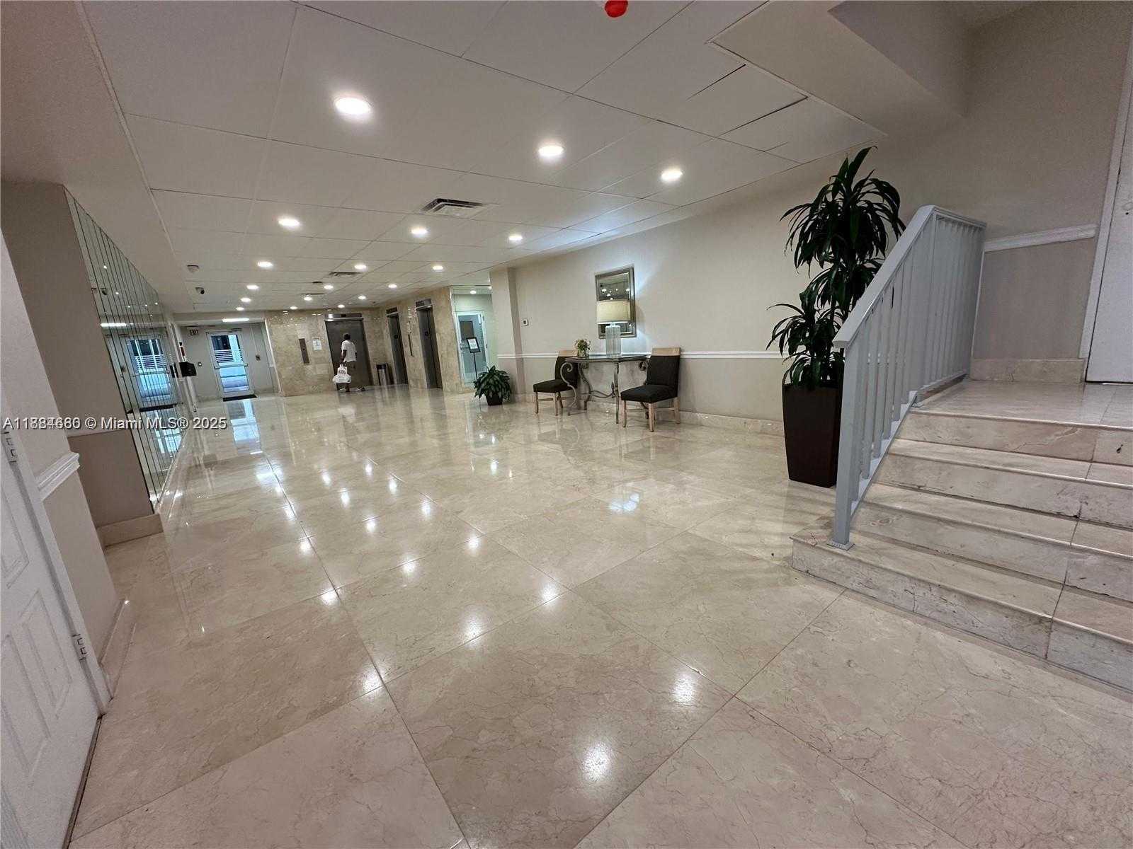 Small Image of 5005 COLLINS AVE #714, Miami Beach Number 37
