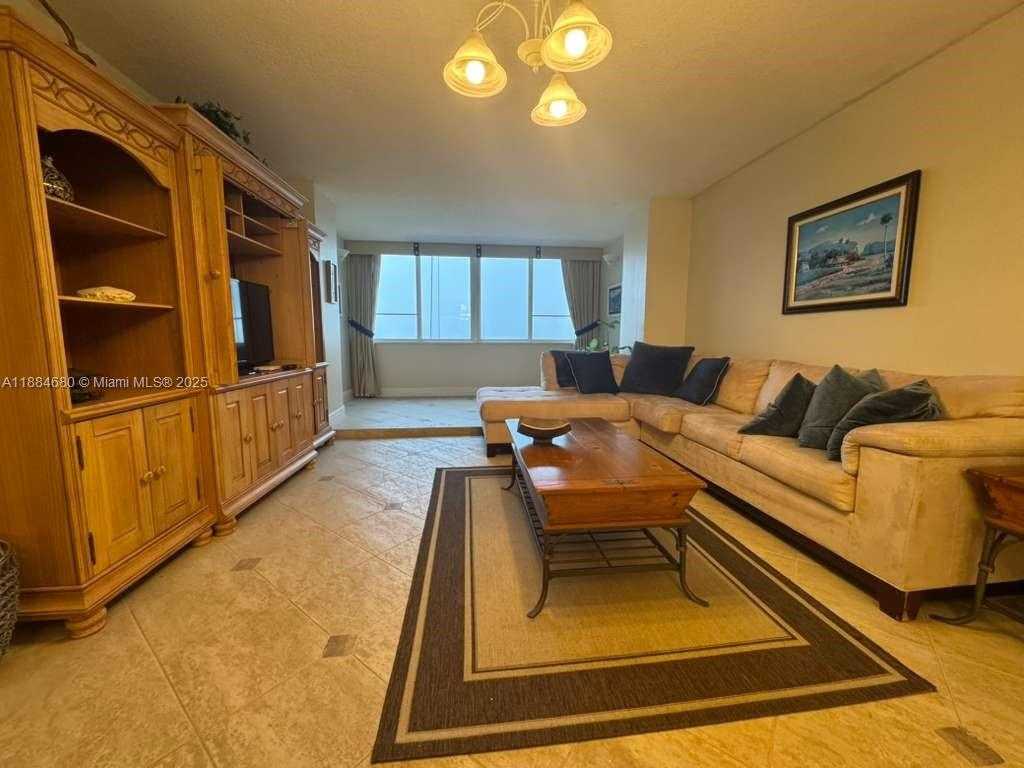 Small Image of 5005 COLLINS AVE #714, Miami Beach Number 9