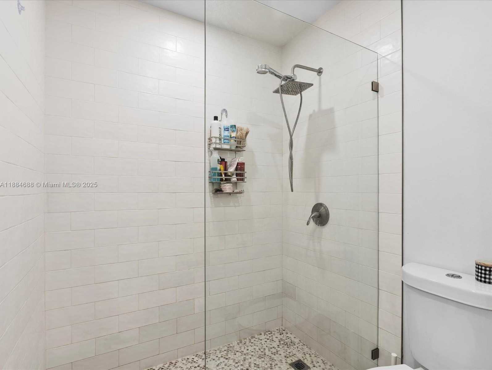 Small Image of 3400 EMERALD OAKS DR #801, Hollywood Number 37