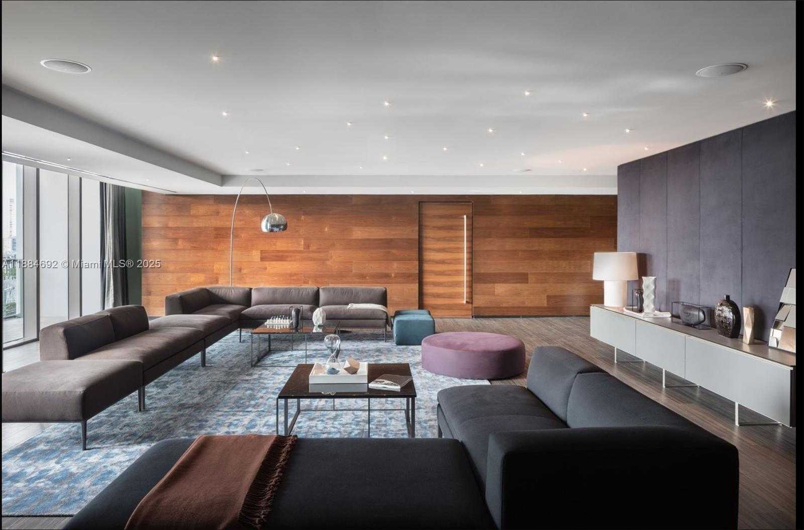 Small Image of 88 SOUTH WEST 7 #3506, Miami Number 11