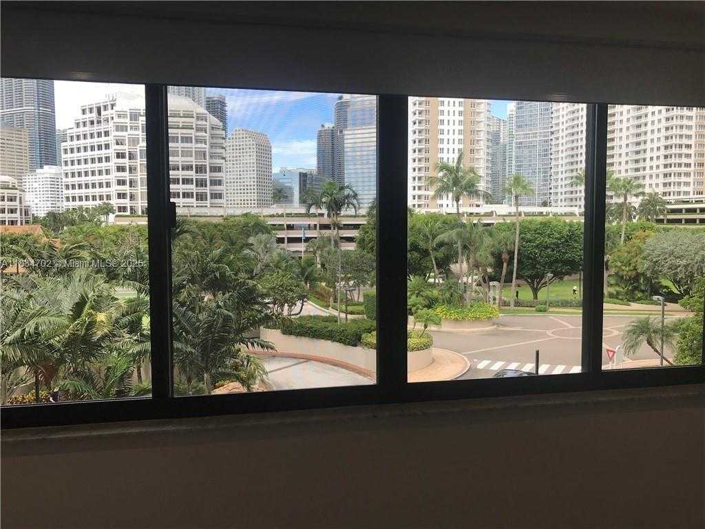 Small Image of 540 BRICKELL KEY DR #507, Miami Number 30