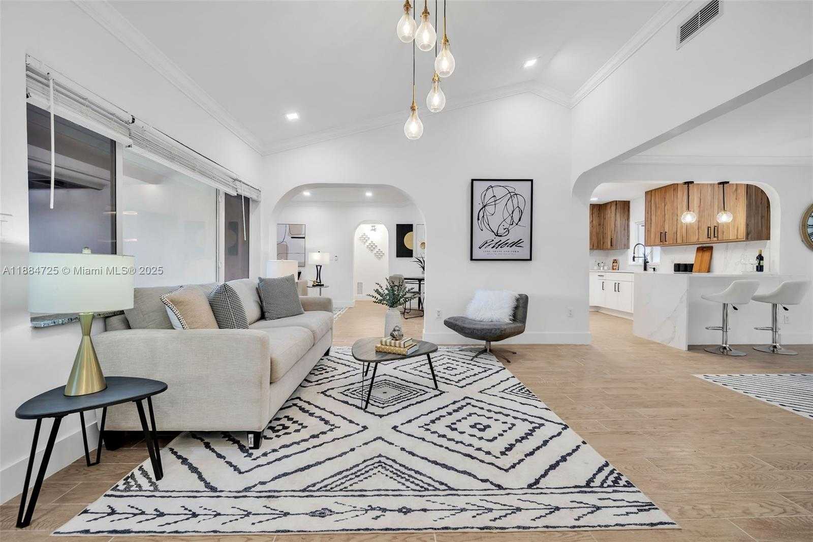 Small Image of 5701 SOUTH WEST 33RD ST, Miami Number 14