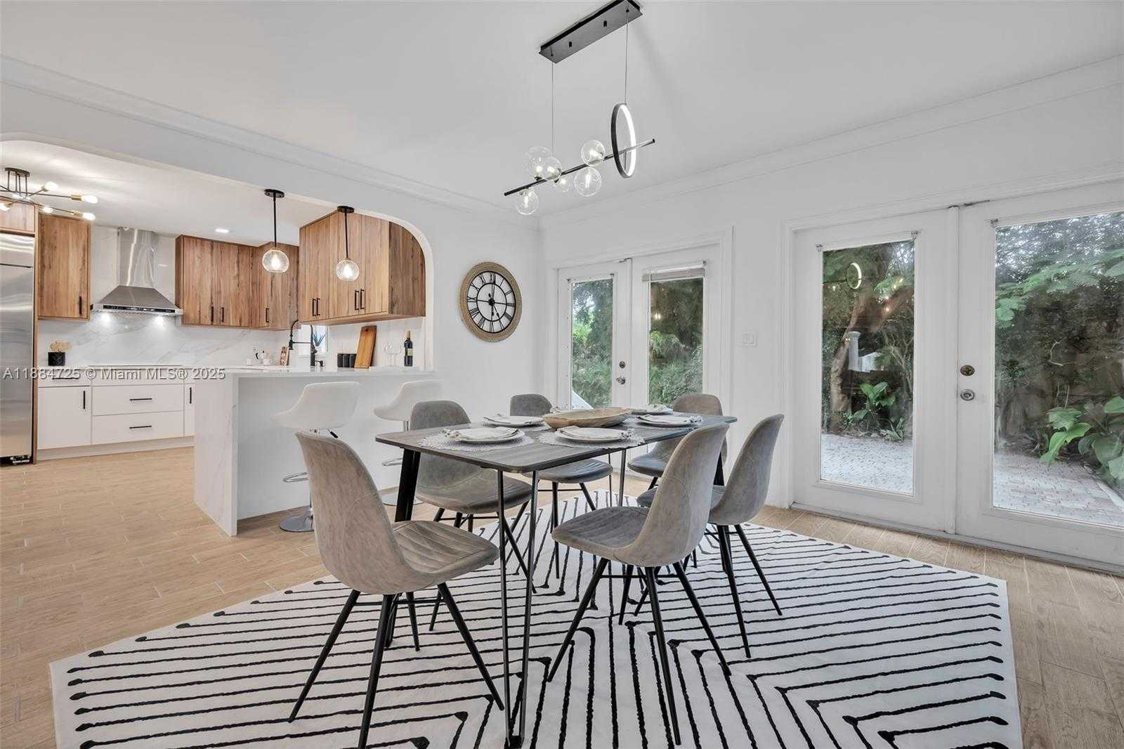 Small Image of 5701 SOUTH WEST 33RD ST, Miami Number 17