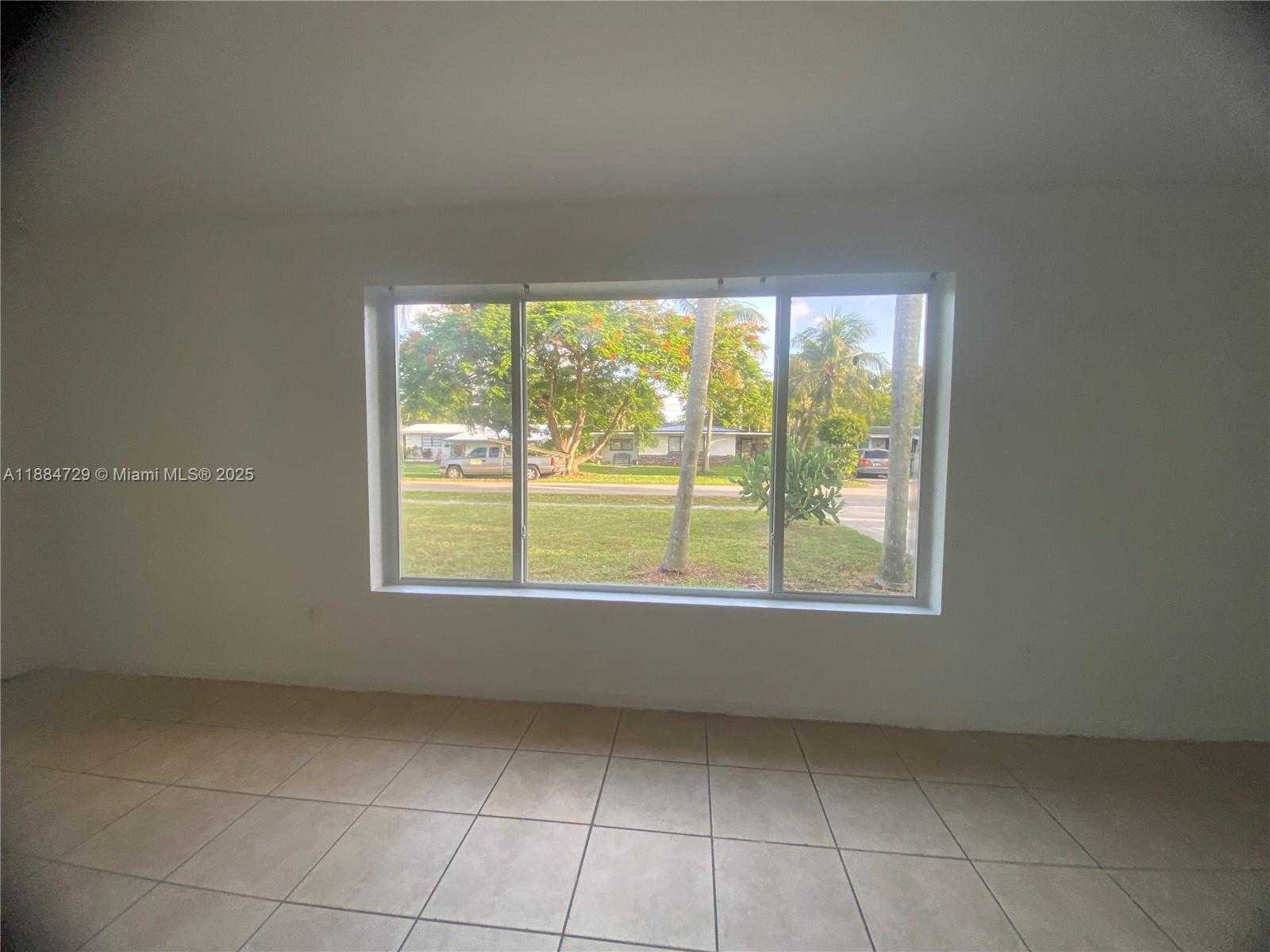 Small Image of 4557 NORTH WEST 3RD ST #., Plantation Number 10