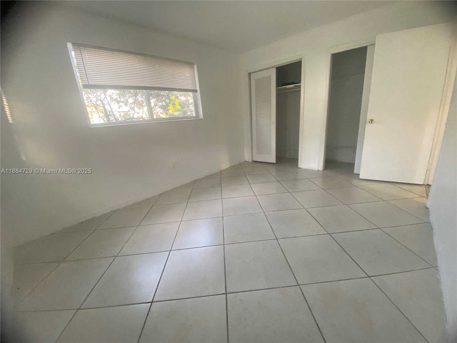 Small Image of 4557 NORTH WEST 3RD ST #., Plantation Number 7