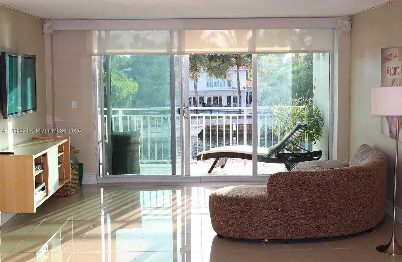 Small Image of 9500 WEST BAY HARBOR DR #2B, Bay Harbor Islands Number 4