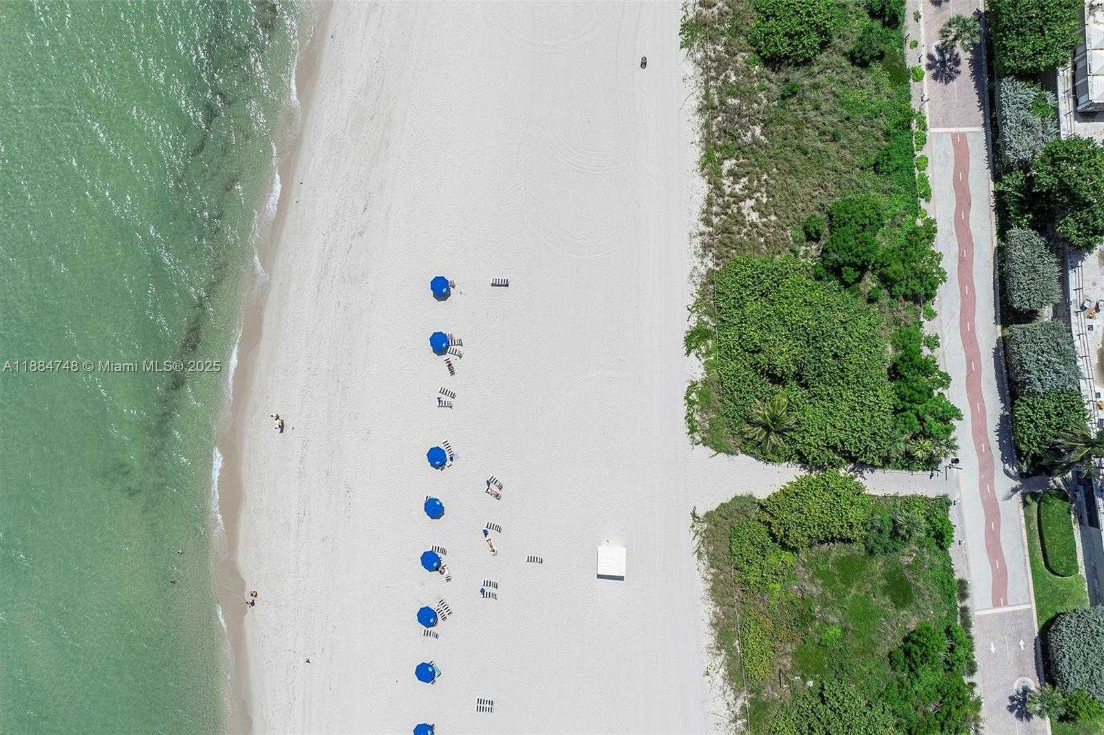 Small Image of 5555 COLLINS AVE #5P, Miami Beach Number 26