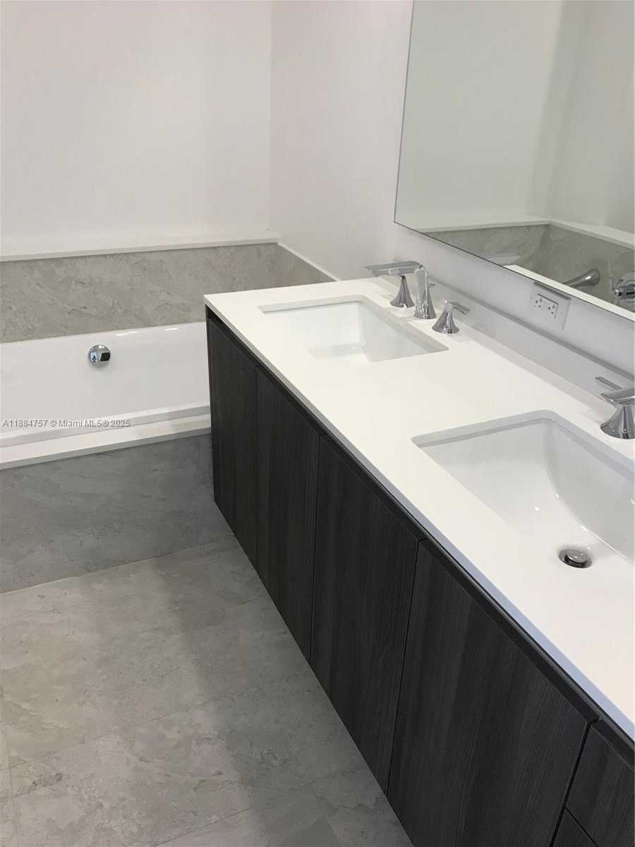 Small Image of 488 NORTH EAST 18TH ST #717, Miami Number 26