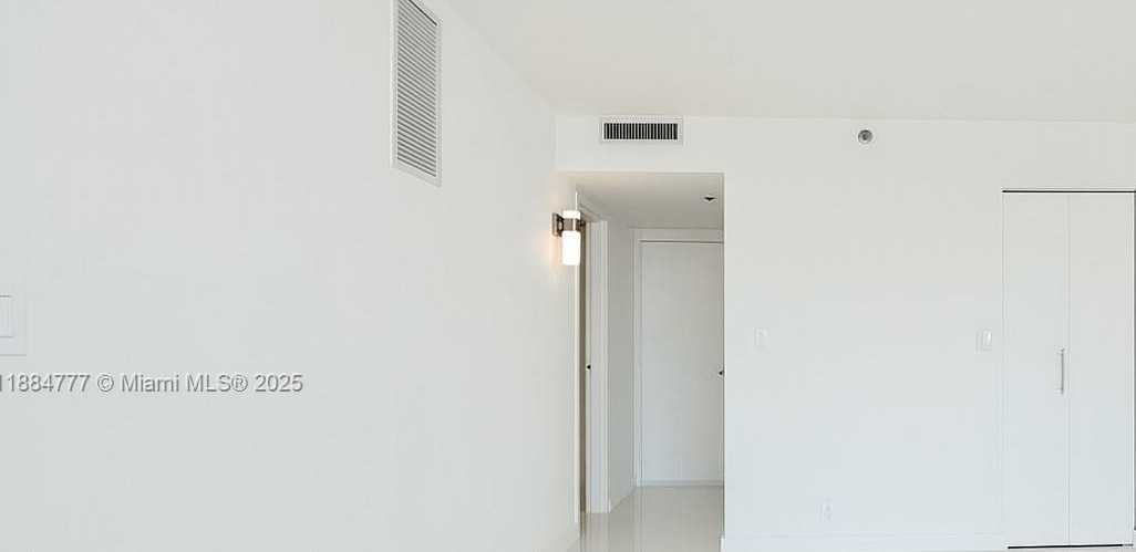 Small Image of 7601 EAST TREASURE DR #1123, North Bay Village Number 14