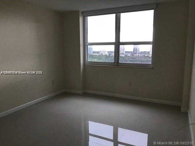 Small Image of 19501 WEST COUNTRY CLUB DR #2115, Aventura Number 4