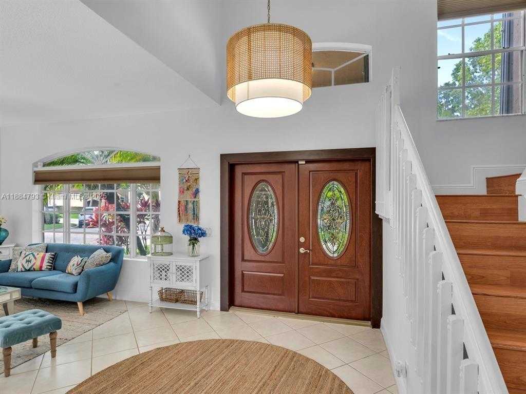 Small Image of 762 VERONA LAKE DR, Weston Number 32