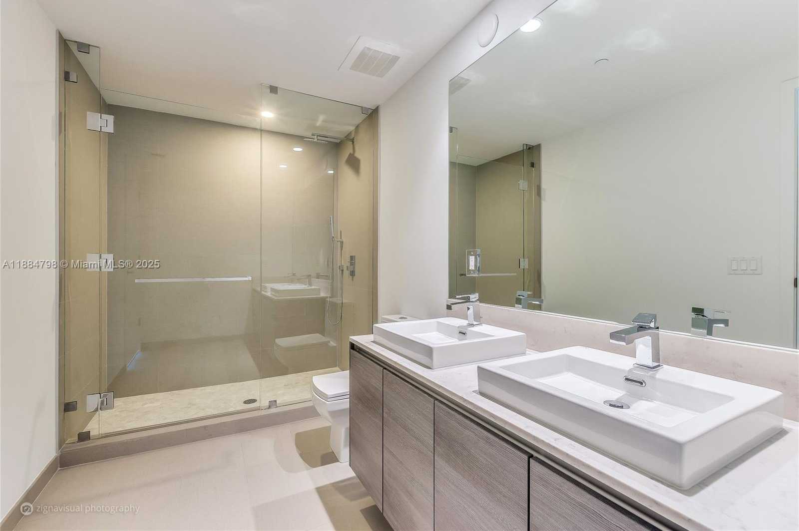 Small Image of 1080 BRICKELL AVE #4402, Miami Number 6