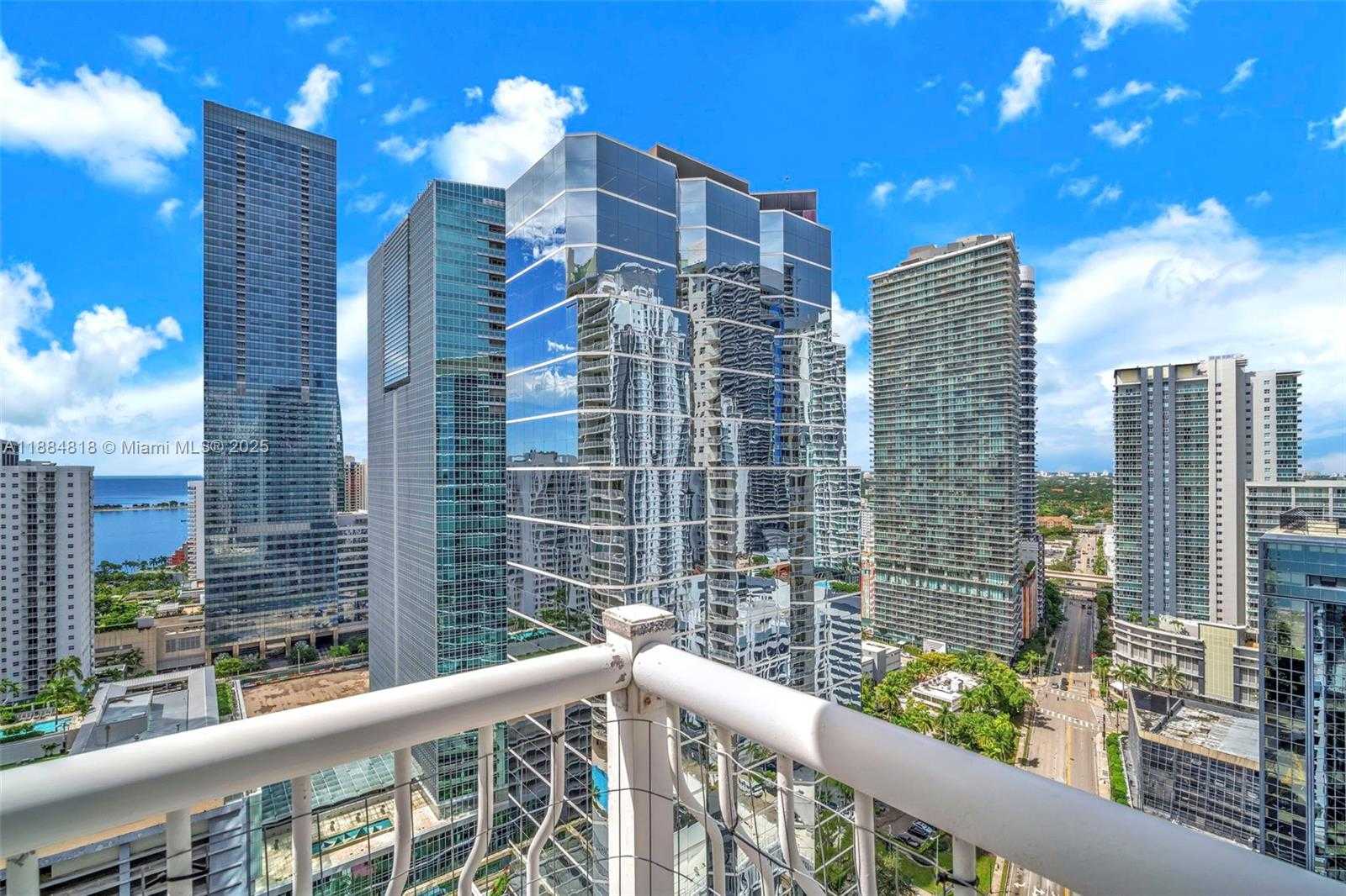 Small Image of 1200 BRICKELL BAY DR #3123, Miami Number 3