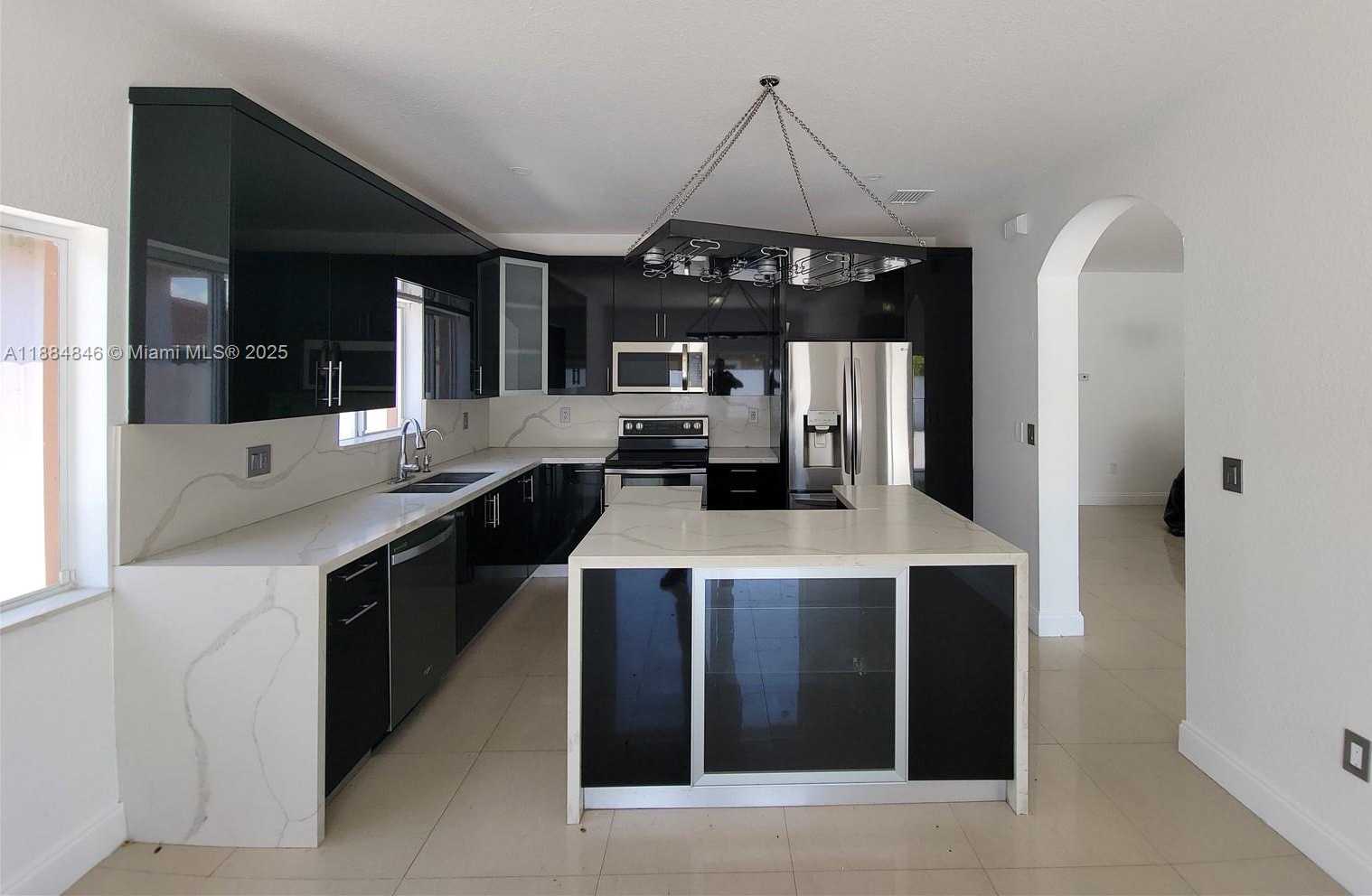 Small Image of 10814 SOUTH WEST 228TH TER, Miami Number 4