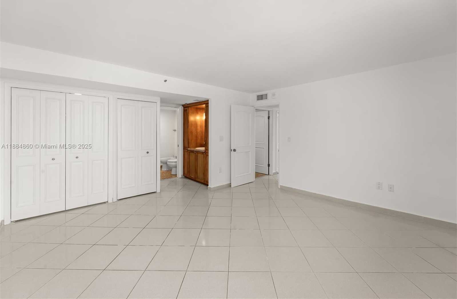 Small Image of 1623 COLLINS AVE #PH1014, Miami Beach Number 16