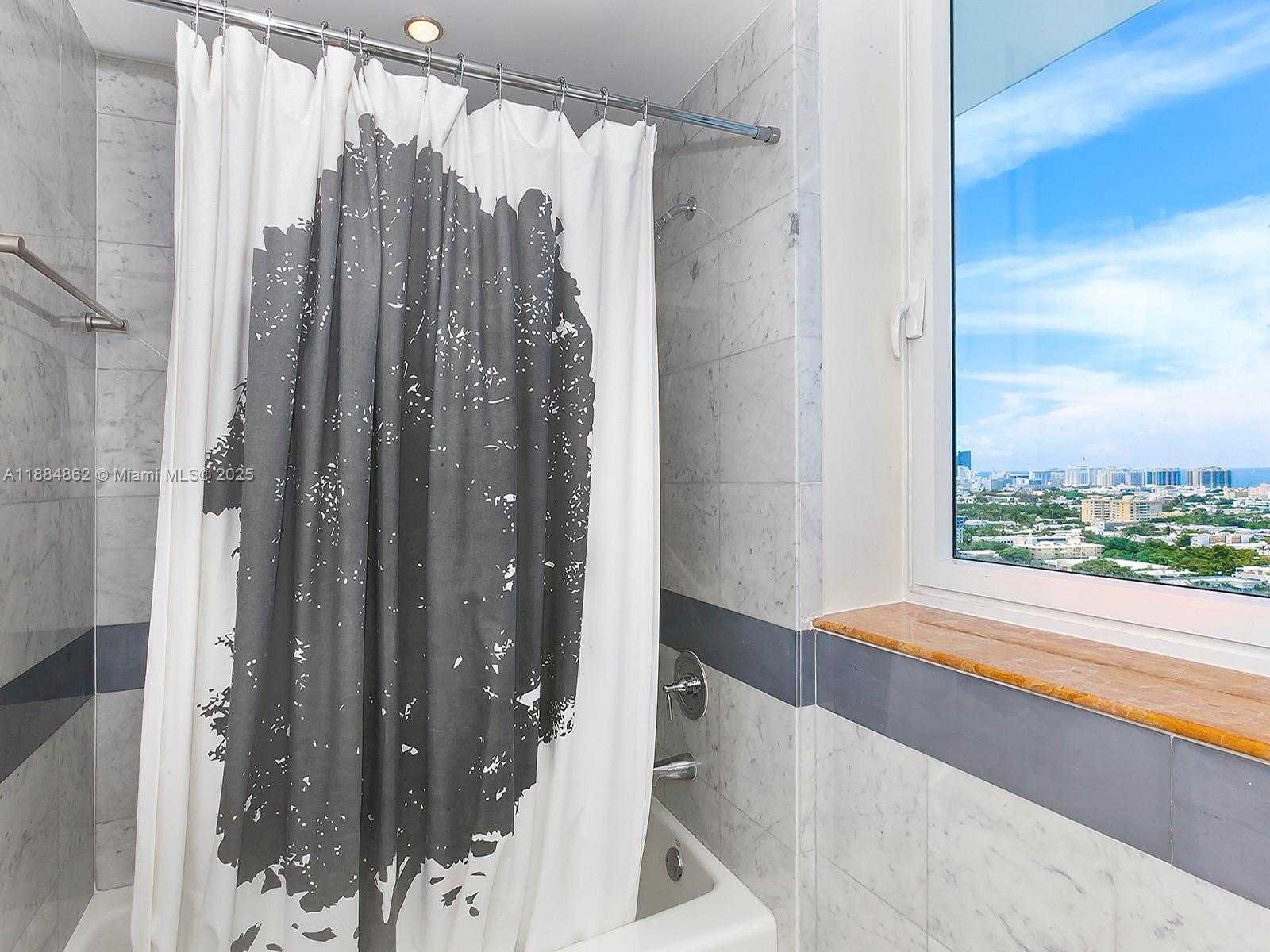 Small Image of 540 WEST AVE #2111, Miami Beach Number 14