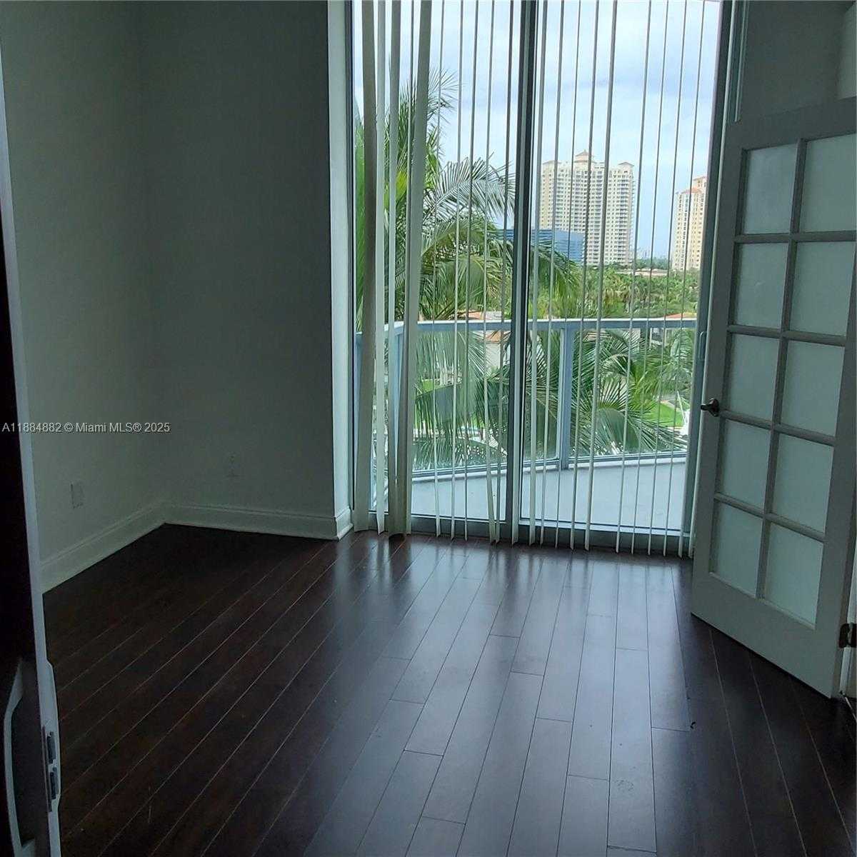 Small Image of 3029 NORTH EAST 188TH ST #619, Aventura Number 5