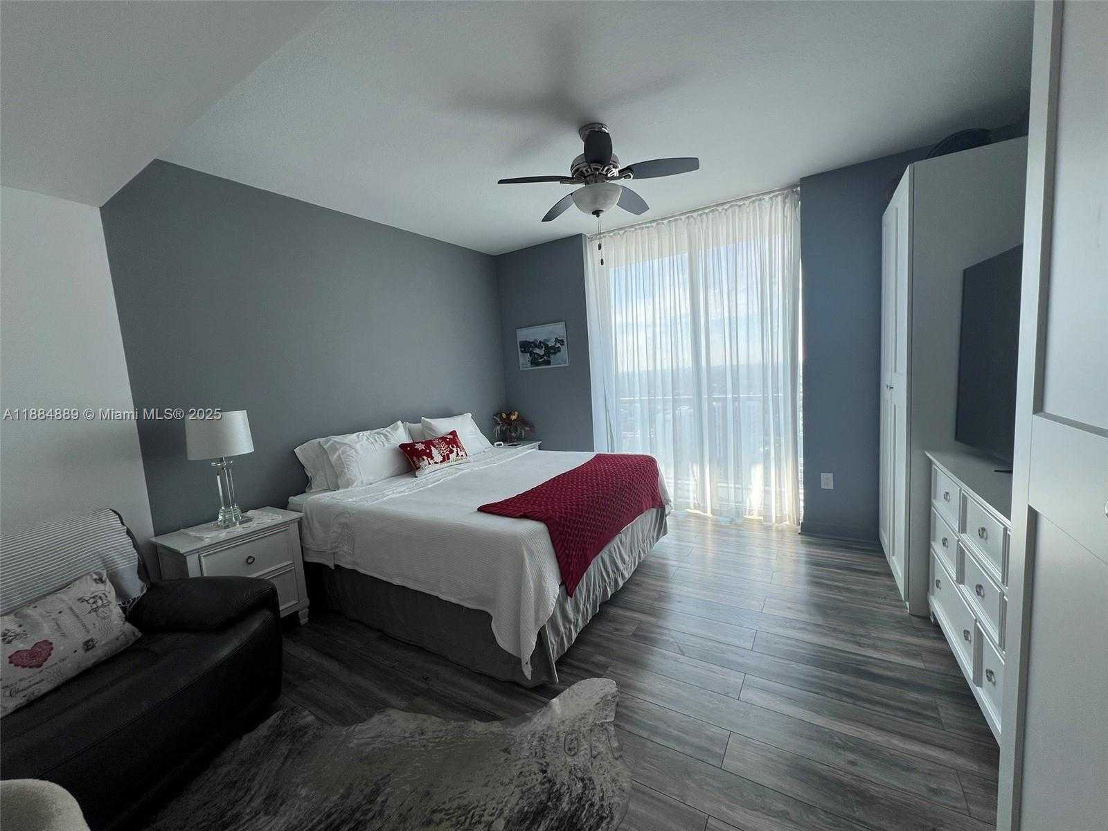 Small Image of 1111 SOUTH WEST 1ST AVE #3225 SHORT TERM, Miami Number 7