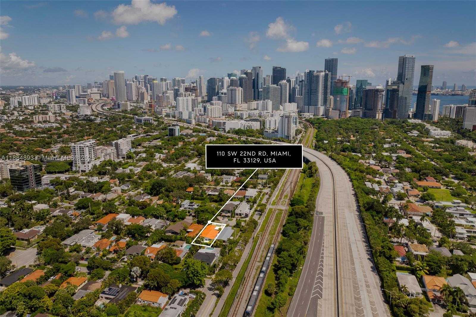 Small Image of 110 SOUTH WEST 22ND RD, Miami Number 31