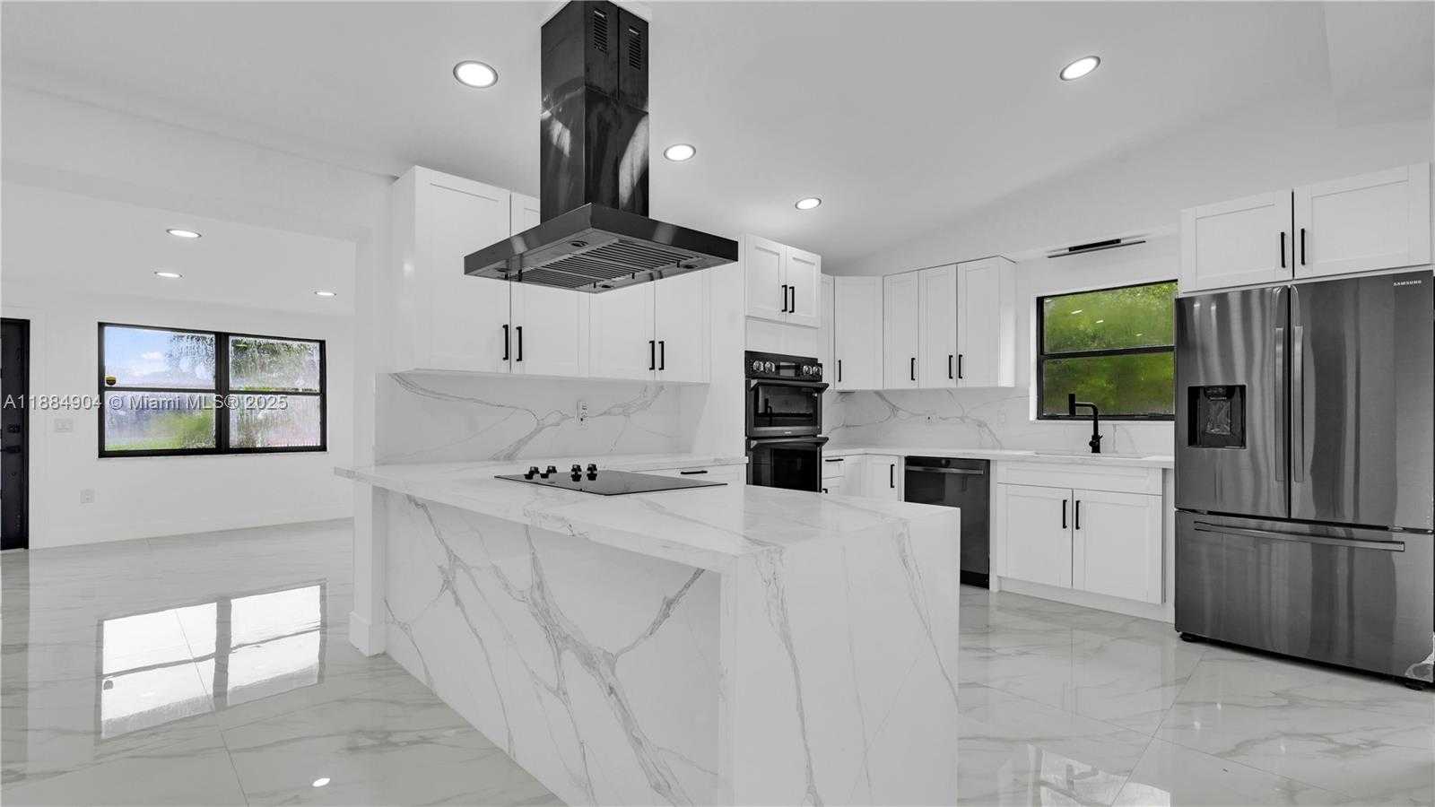 Small Image of 2413 GULFSTREAM LN, Fort Lauderdale Number 12