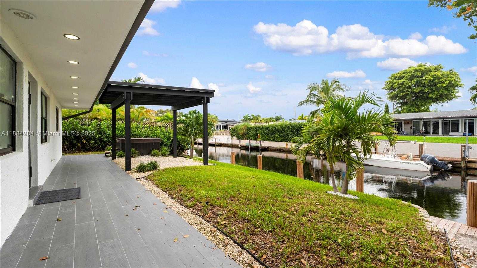 Small Image of 2413 GULFSTREAM LN, Fort Lauderdale Number 44