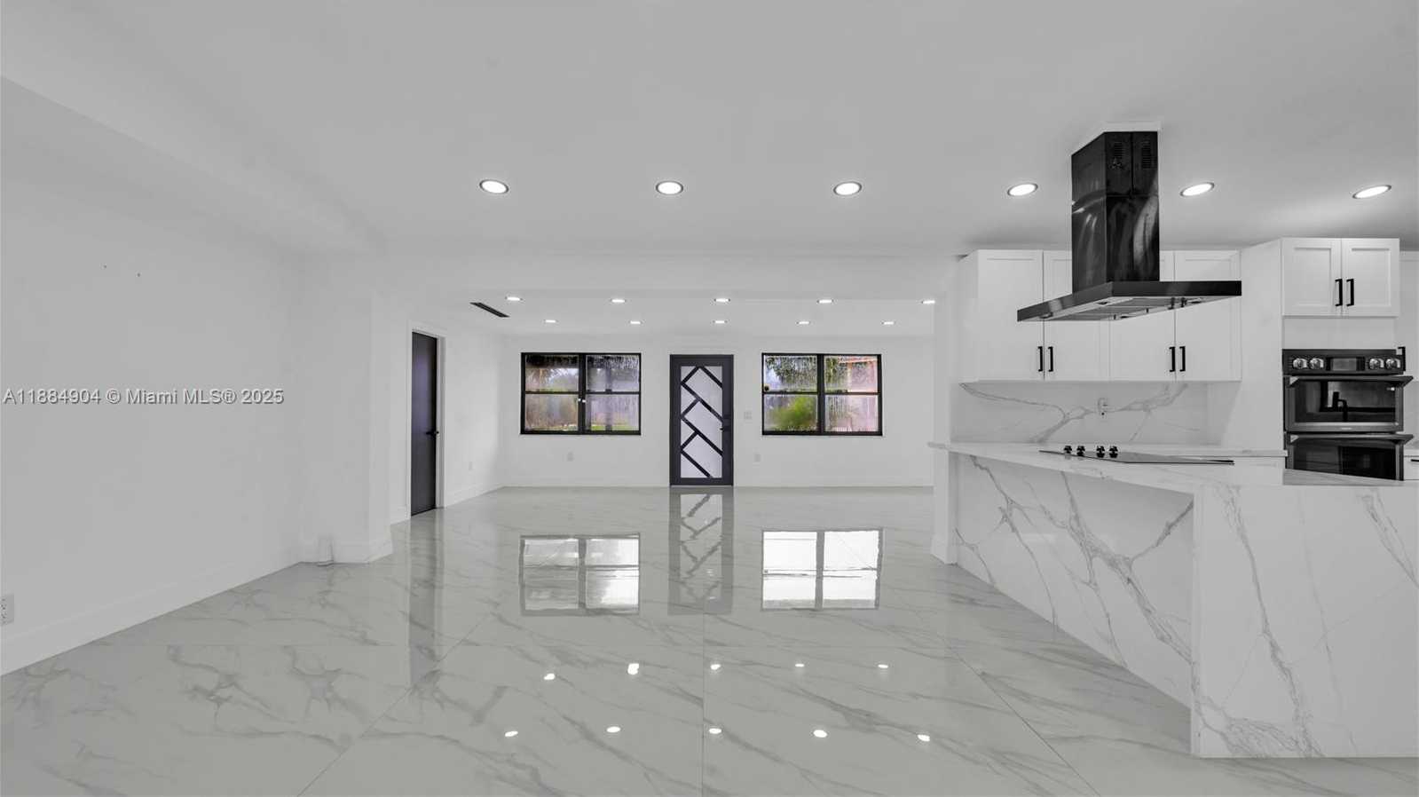 Small Image of 2413 GULFSTREAM LN, Fort Lauderdale Number 8