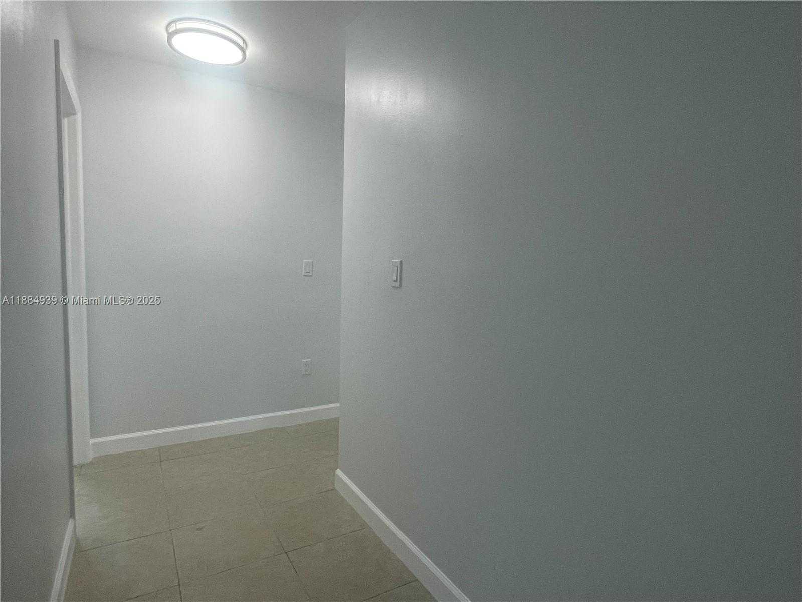Small Image of 2260 NORTH WEST 61ST ST, Miami Number 12