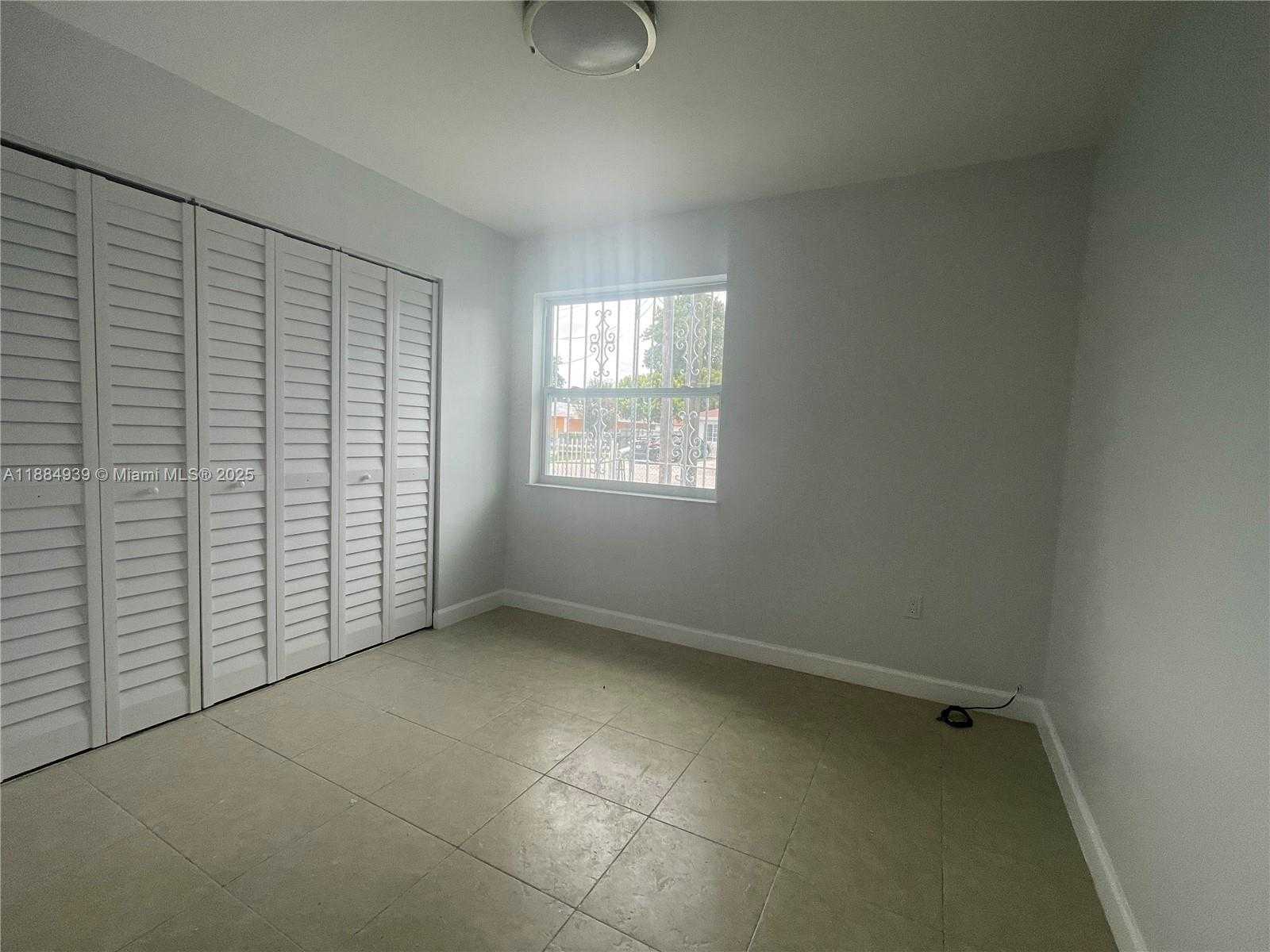 Small Image of 2260 NORTH WEST 61ST ST, Miami Number 8