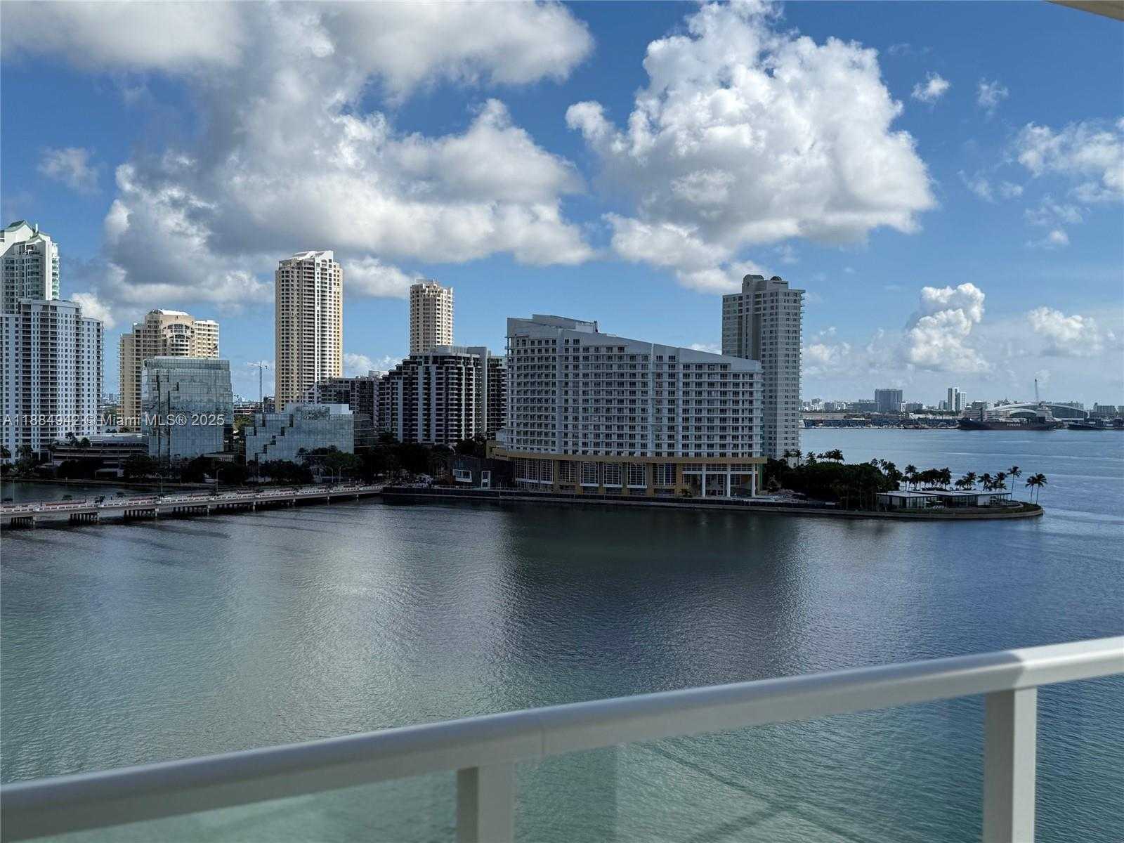 Small Image of 1155 BRICKELL BAY DR #1210, Miami Number 2