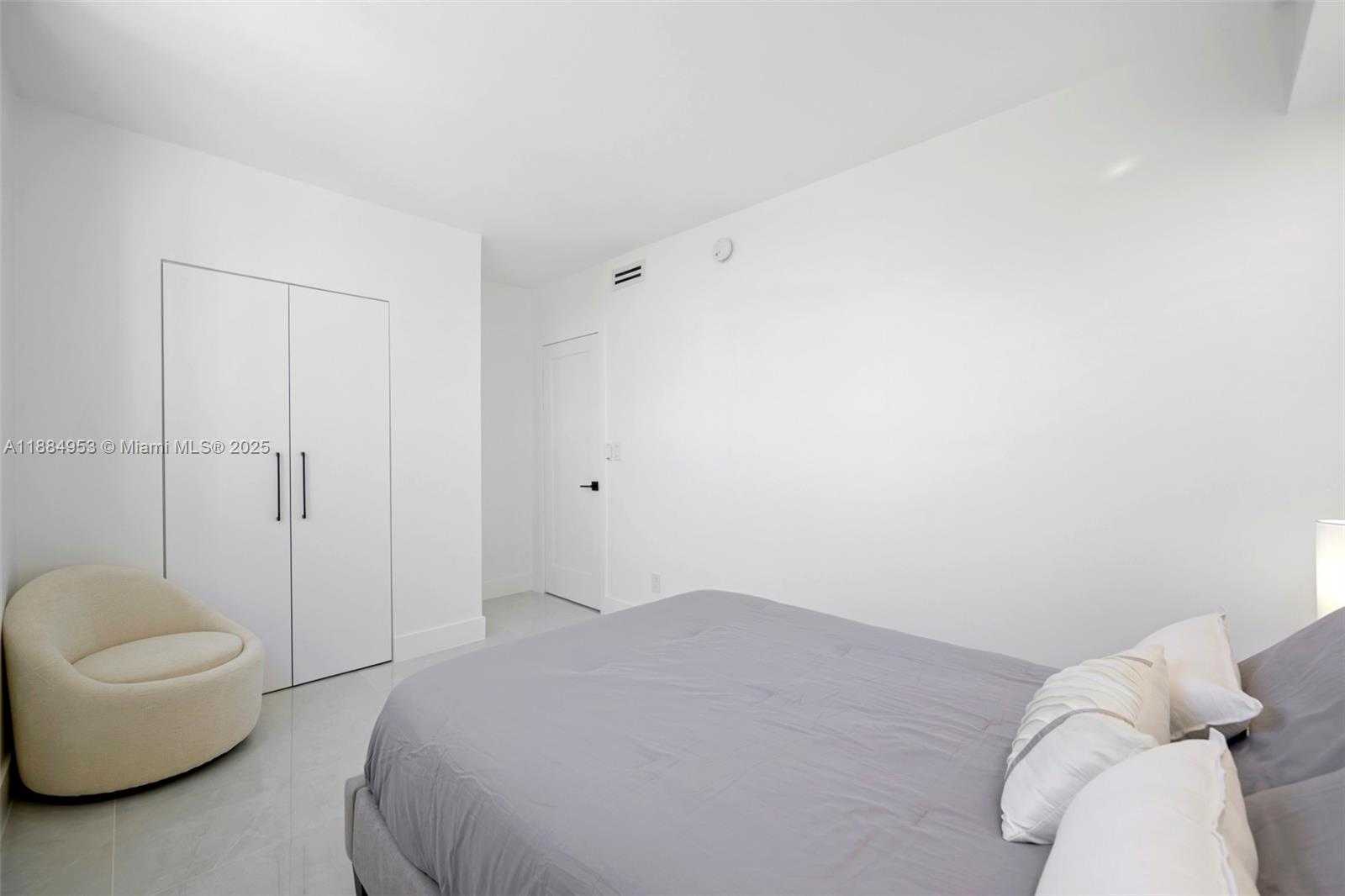 Small Image of 19370 COLLINS AVE #507, Sunny Isles Beach Number 14