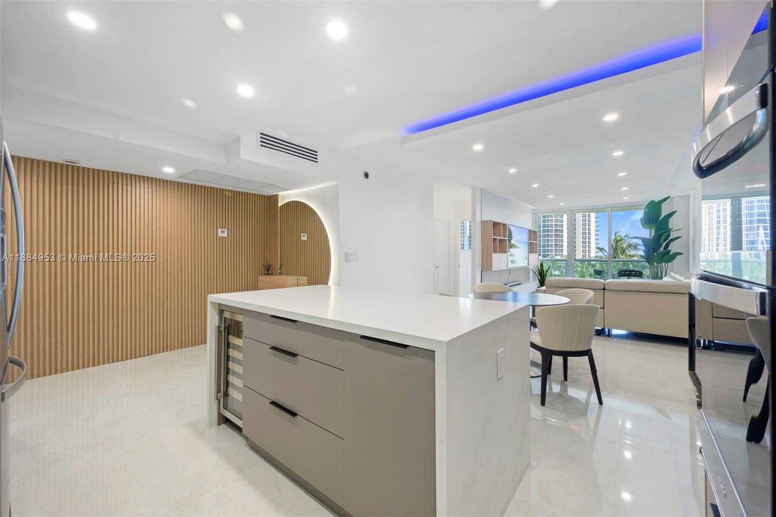 Small Image of 19370 COLLINS AVE #507, Sunny Isles Beach Number 9