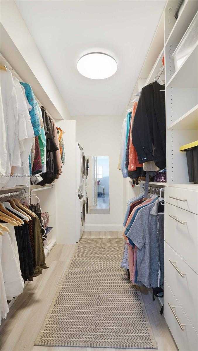 Small Image of 1200 MARIPOSA AVE #D204, Coral Gables Number 14