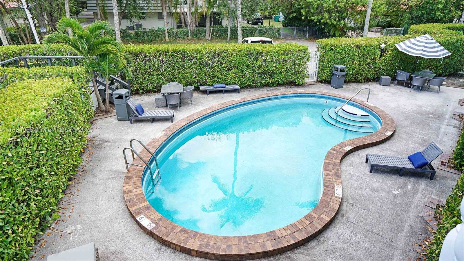 Small Image of 1200 MARIPOSA AVE #D204, Coral Gables Number 2