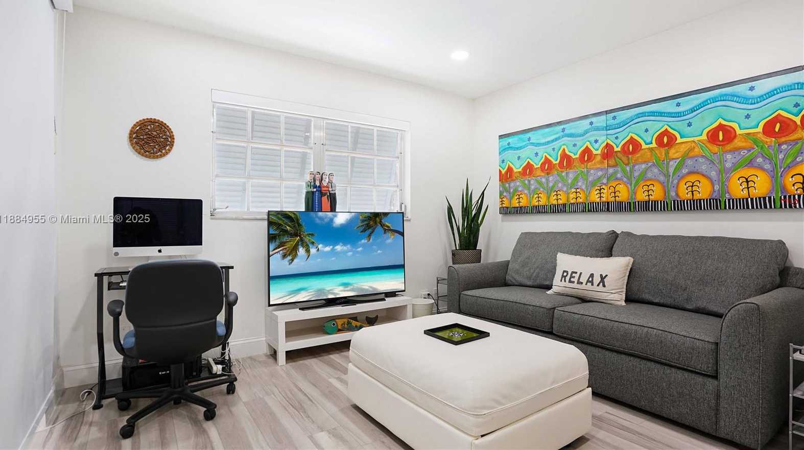 Small Image of 1200 MARIPOSA AVE #D204, Coral Gables Number 20