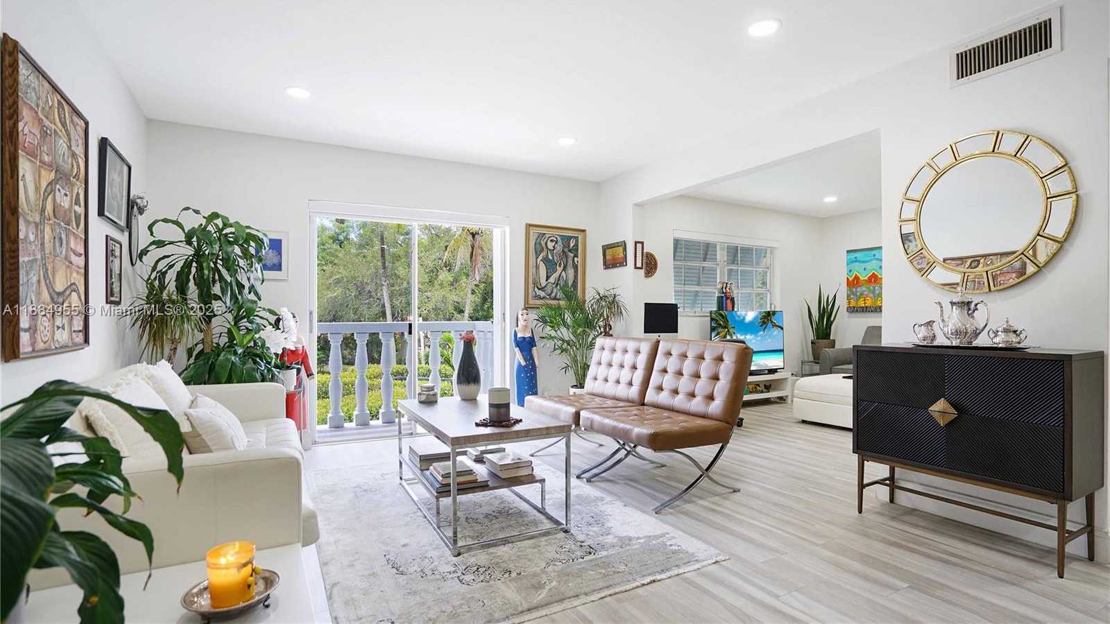 Small Image of 1200 MARIPOSA AVE #D204, Coral Gables Number 24