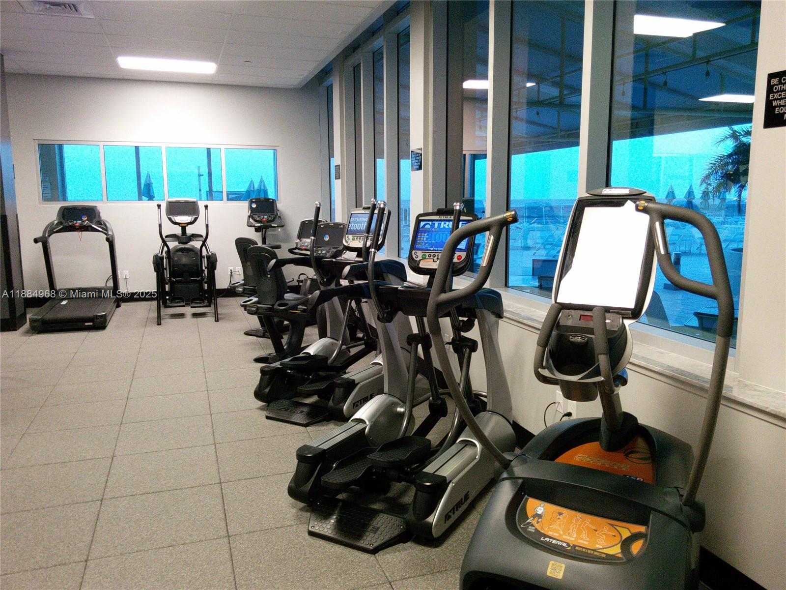 Small Image of 2501 SOUTH OCEAN DR #1021, Hollywood Number 43
