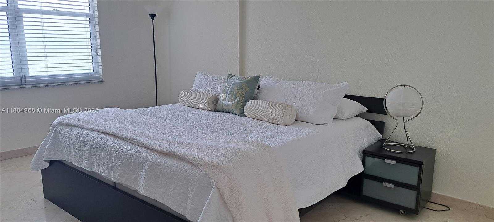 Small Image of 2501 SOUTH OCEAN DR #1021, Hollywood Number 9