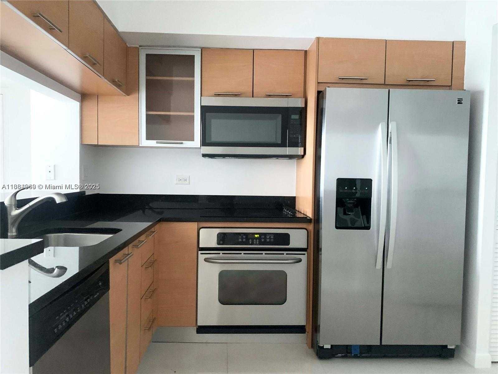 Small Image of 31 SOUTH EAST 5TH ST #1510, Miami Number 7