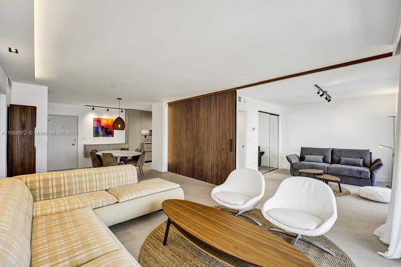 Small Image of 5555 COLLINS AVE #6H, Miami Beach Number 13
