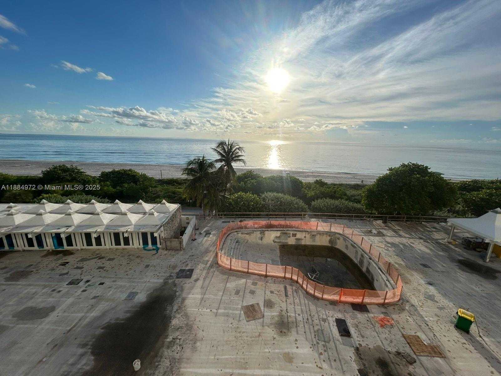 Small Image of 5555 COLLINS AVE #6H, Miami Beach Number 33